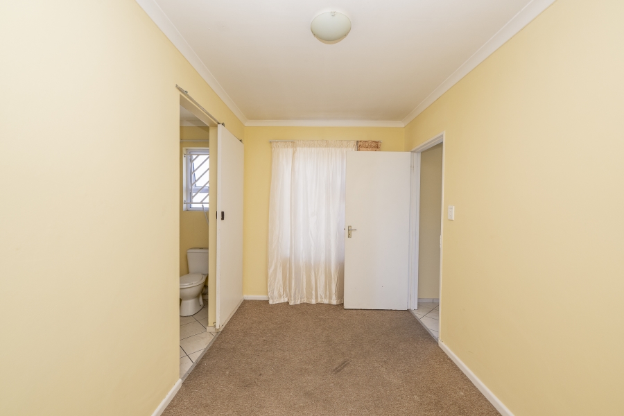 1 Bedroom Property for Sale in The Connifers Western Cape